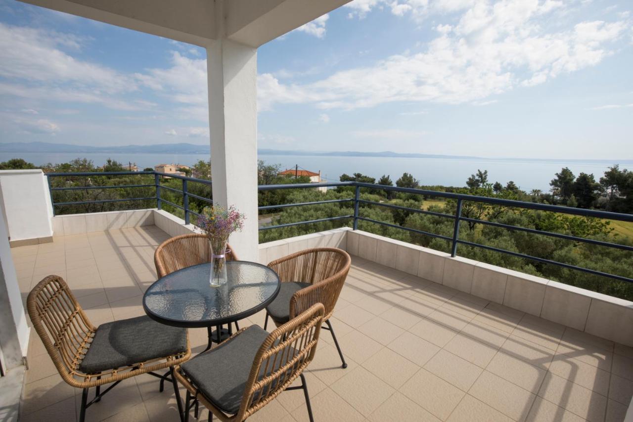 Kahlenberg Apartments Afytos Buitenkant foto